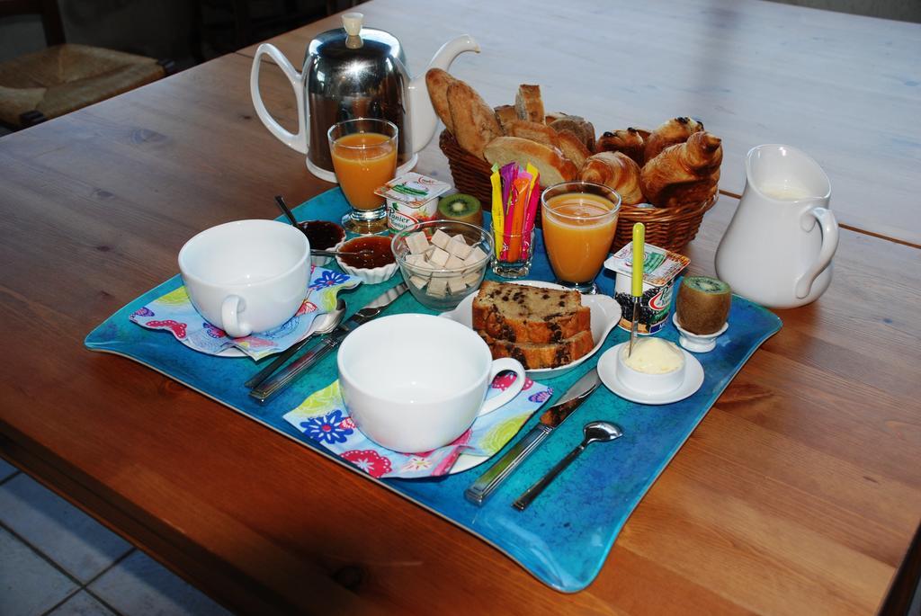 Les Jardins Du Mas Evesque Bed & Breakfast Rousson  Bilik gambar