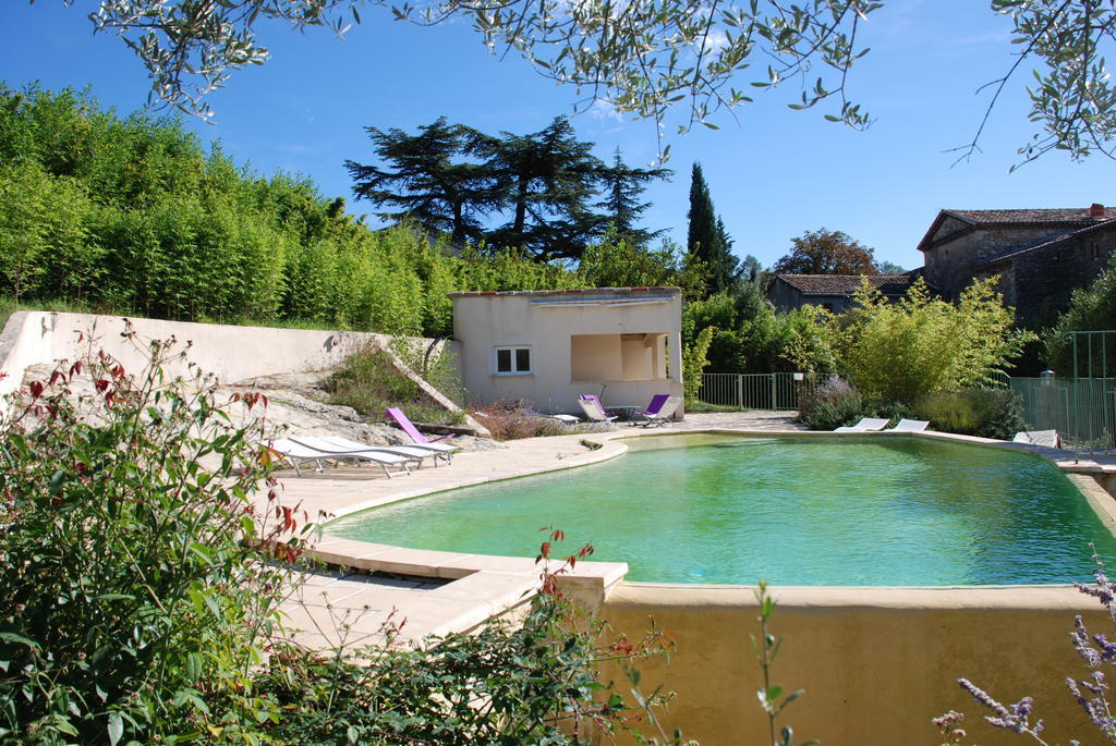Les Jardins Du Mas Evesque Bed & Breakfast Rousson  Bilik gambar