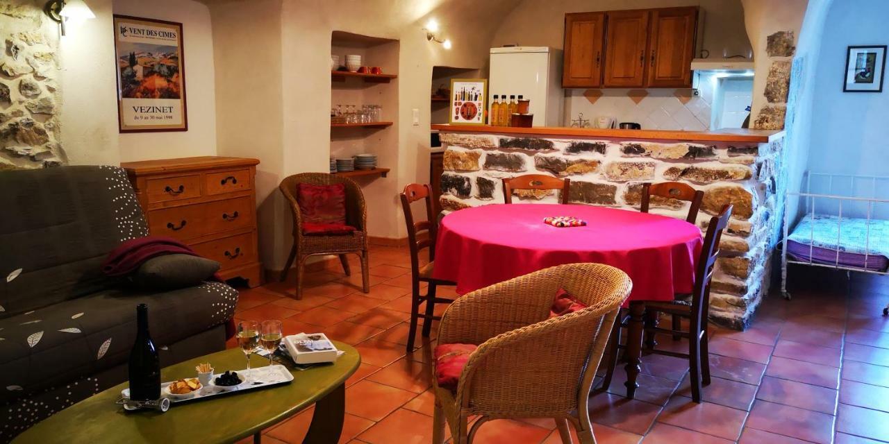Les Jardins Du Mas Evesque Bed & Breakfast Rousson  Luaran gambar