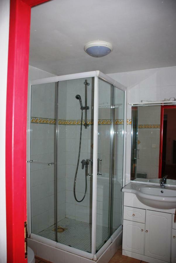 Les Jardins Du Mas Evesque Bed & Breakfast Rousson  Luaran gambar