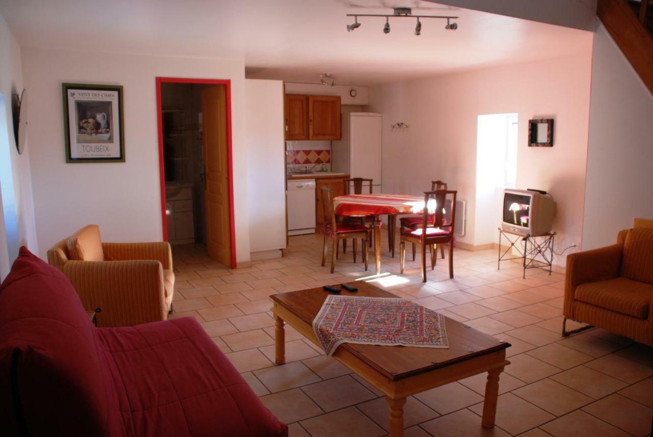 Les Jardins Du Mas Evesque Bed & Breakfast Rousson  Luaran gambar