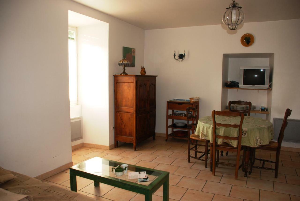 Les Jardins Du Mas Evesque Bed & Breakfast Rousson  Luaran gambar
